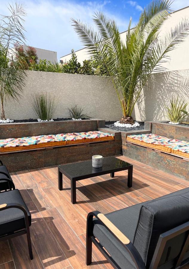 Villa Contemporaine Avec Piscine Chauffee Proche Des Plages Sauvian Extérieur photo